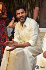 Abhinetri Movie Success Meet